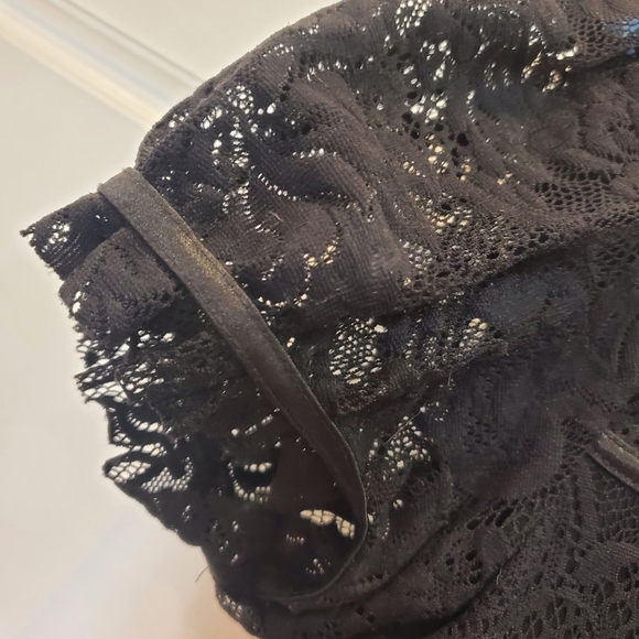 Lace Top - Picture 3 of 5